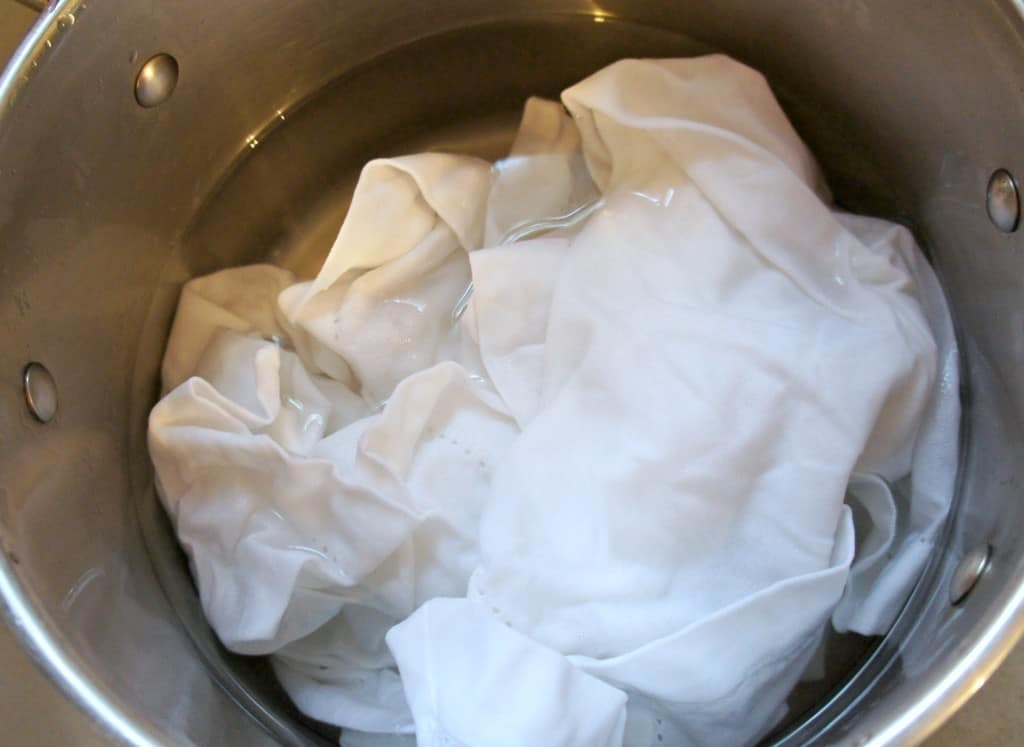 napkins soaking in pot