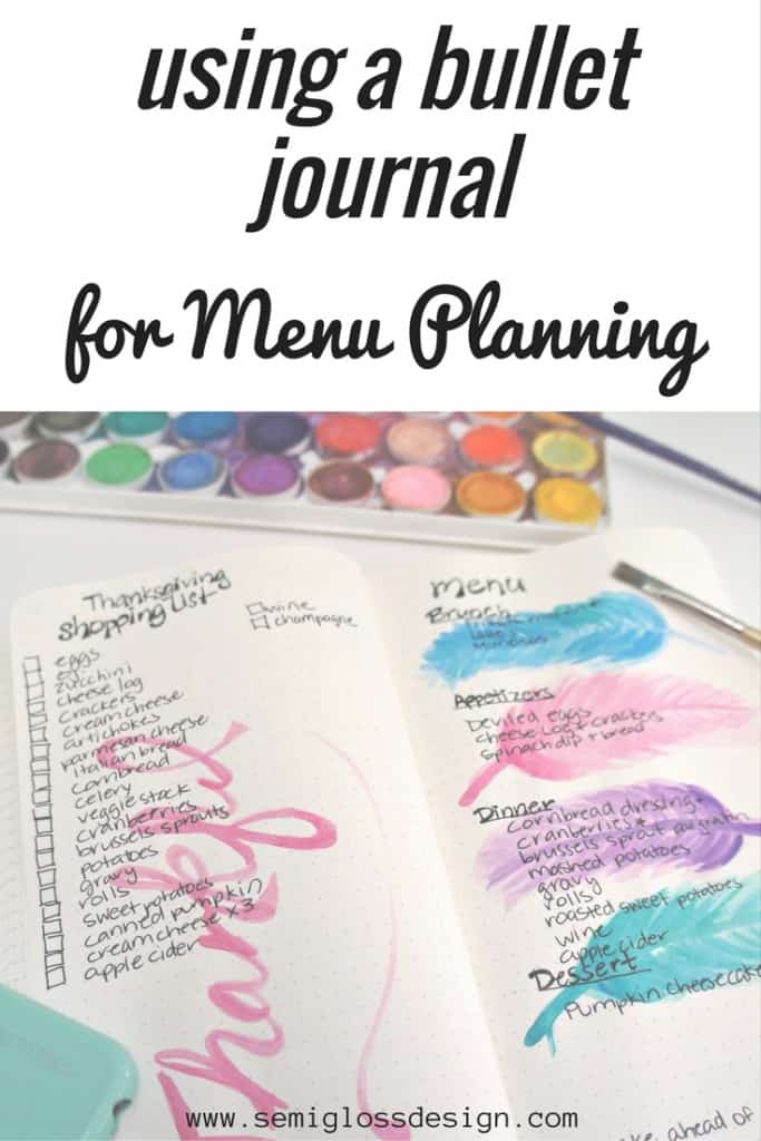 Fall in love with meal planning in a bullet journal. A fabulous bullet journal layout to inspire your holiday menu. 