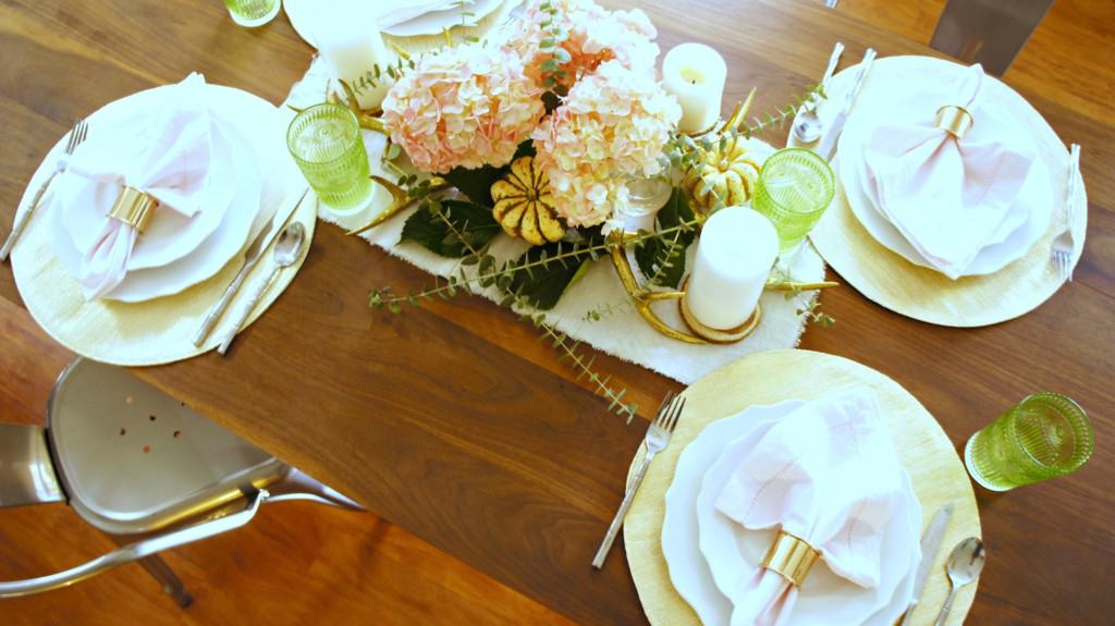 pink and gold tablescape