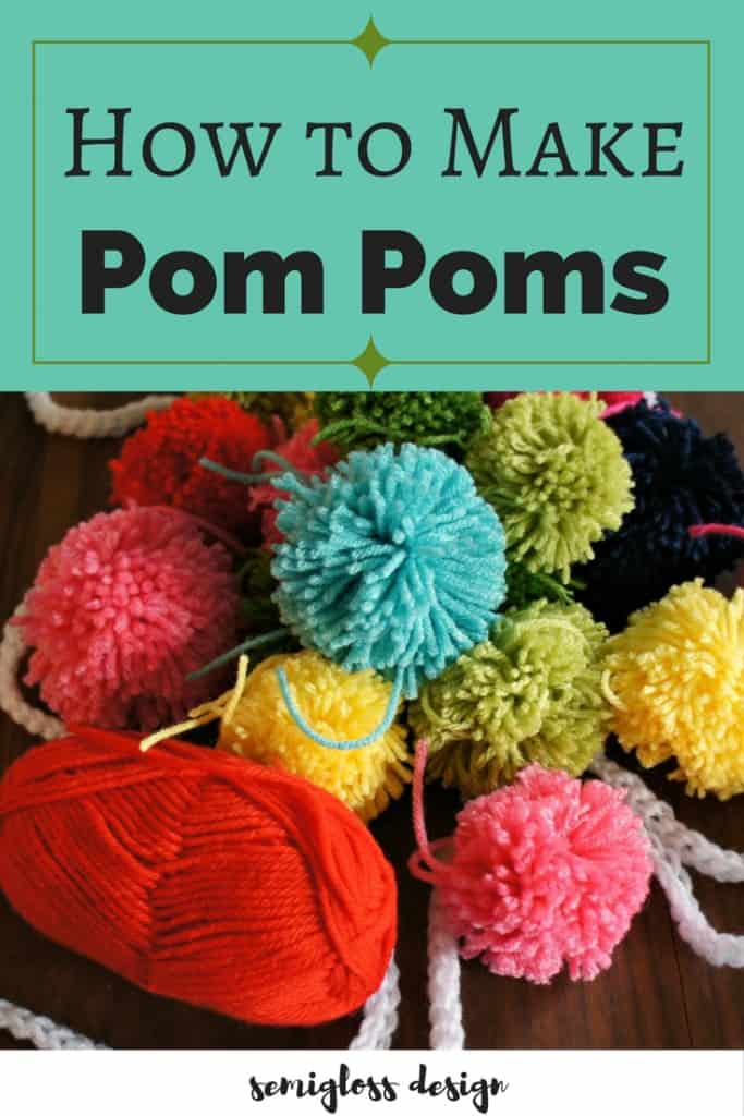 how to make pom poms using pom pom maker