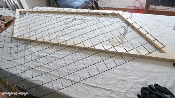 cutting grid fencing to size