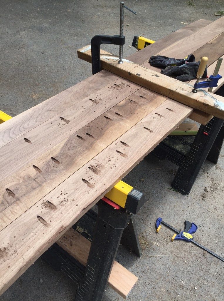 Attach planks together using kreg jig