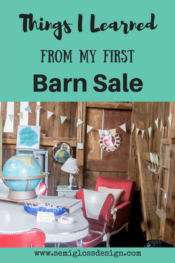 Do you dream of being a vendor at a barn sale? Here's some a few things that I learned during my first barn sale.