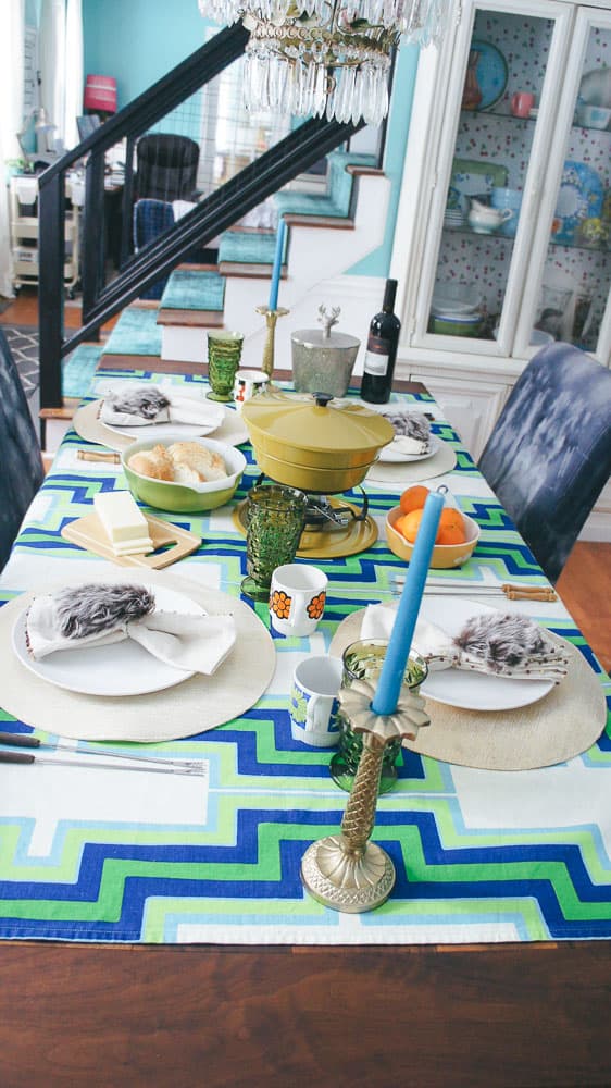 Plan a vintage style fondue party. Plus tips to make it totally stress-free. #fondue