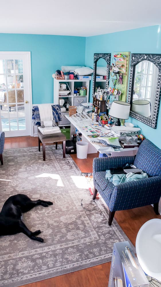 Office makeover plans on a $100 room budget. Using mostly items I already own, I will update my messy office to a vintage filled beautiful space. #officeinteriordesign #officedecor #workspace 