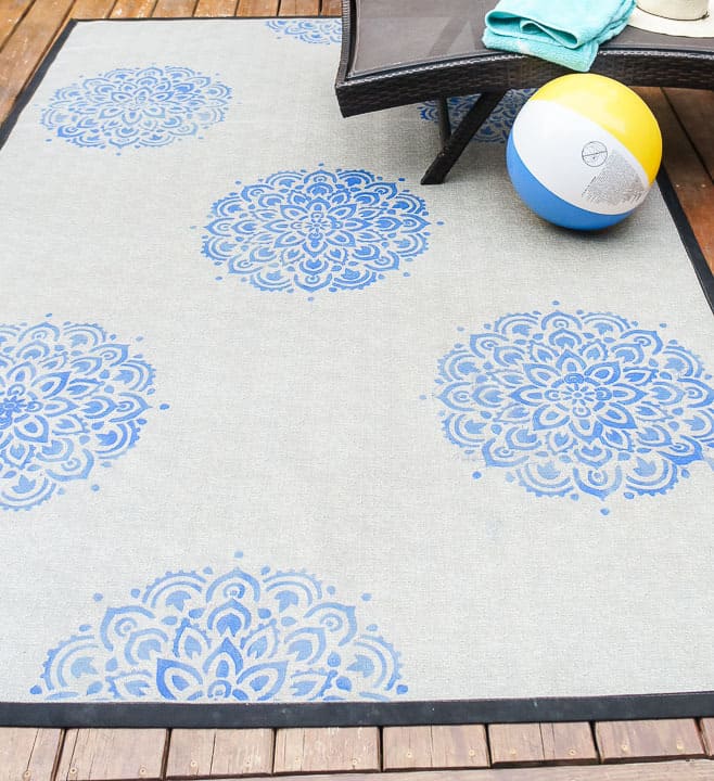 outdoor rug with mandala stencil