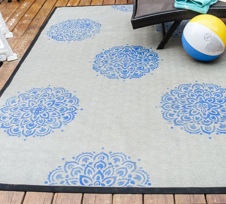 stencil a rug