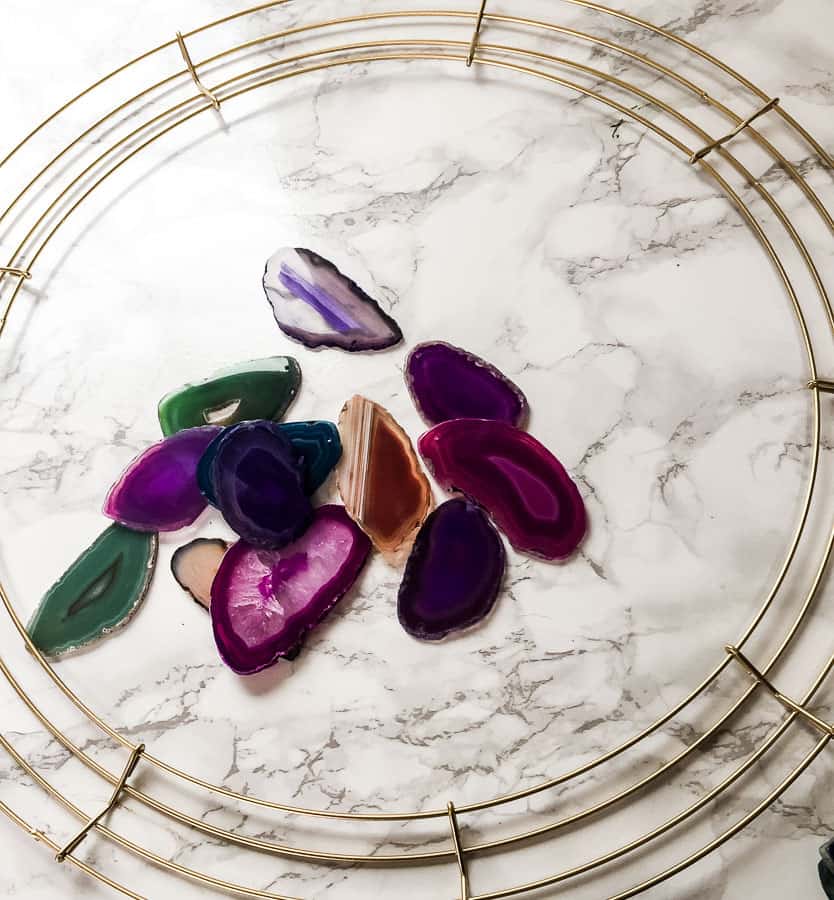 agate slices and wreath form