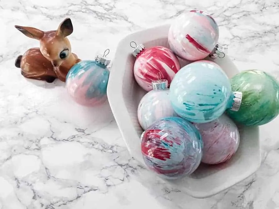 paint swirl ornaments in bowl