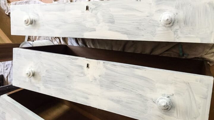 How to Paint Furniture White Without Bleed Through