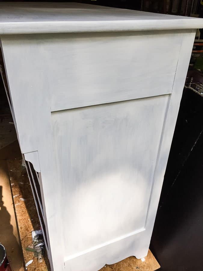 Painting Wood Furniture White