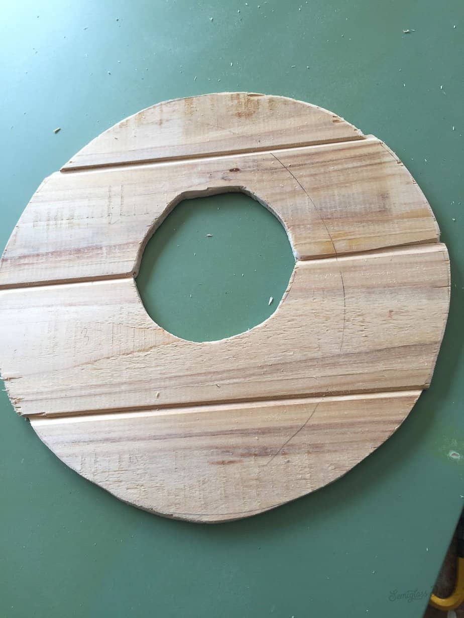 sanded edges on wreath