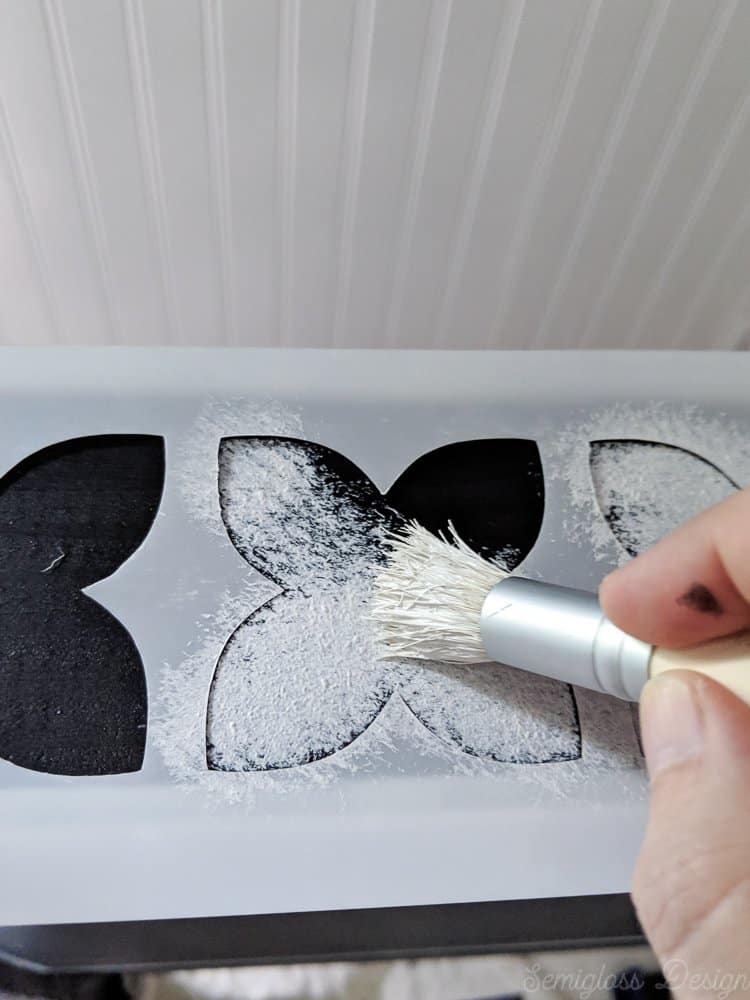 Make Your Own Stencil with a Silhouette Cameo