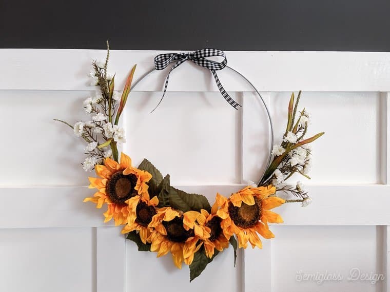 sunflower wreath with buffalo check ribbon