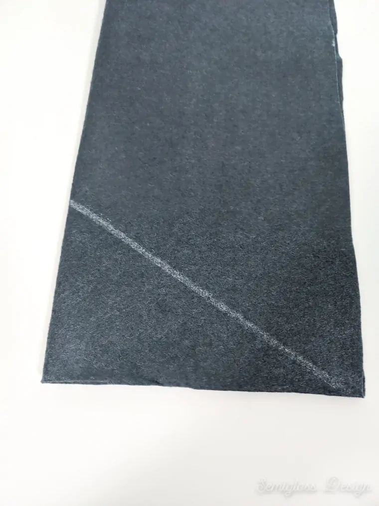 draw line on felt with chalk to create flag shape