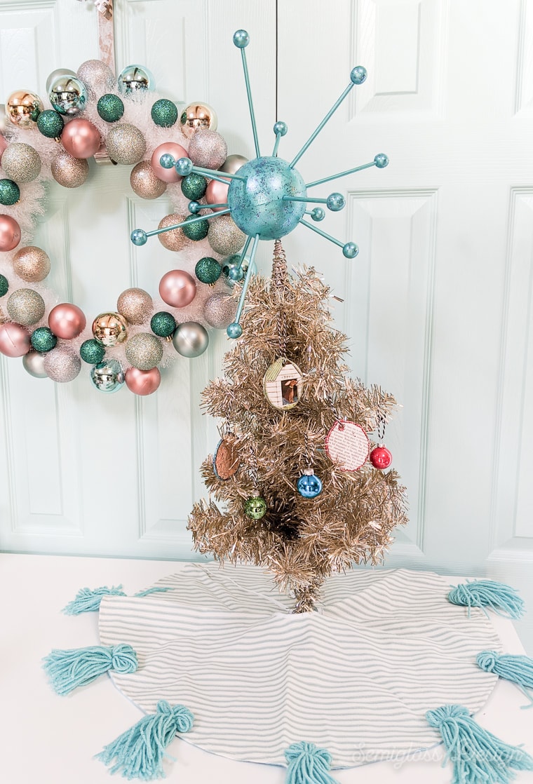 Easy to Make Retro Christmas Tree Topper Semigloss Design