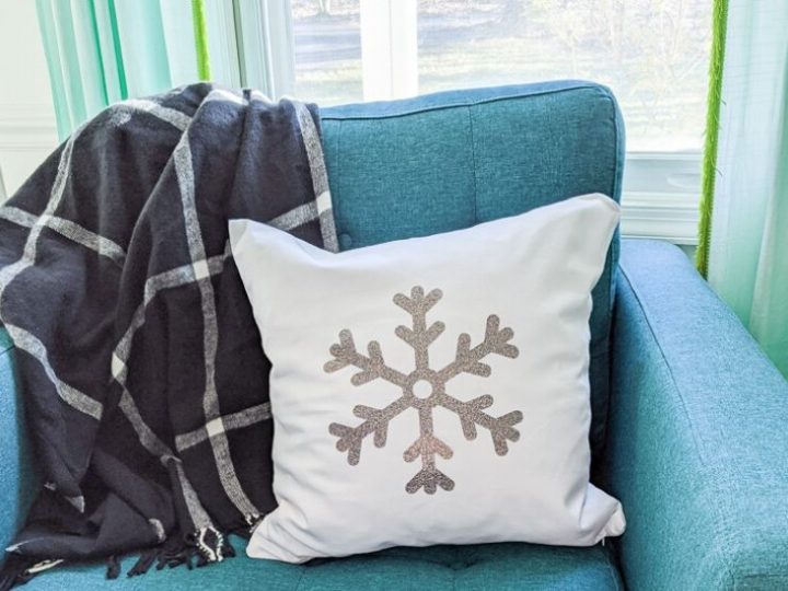 Snowflake Christmas Pillow Printable Post