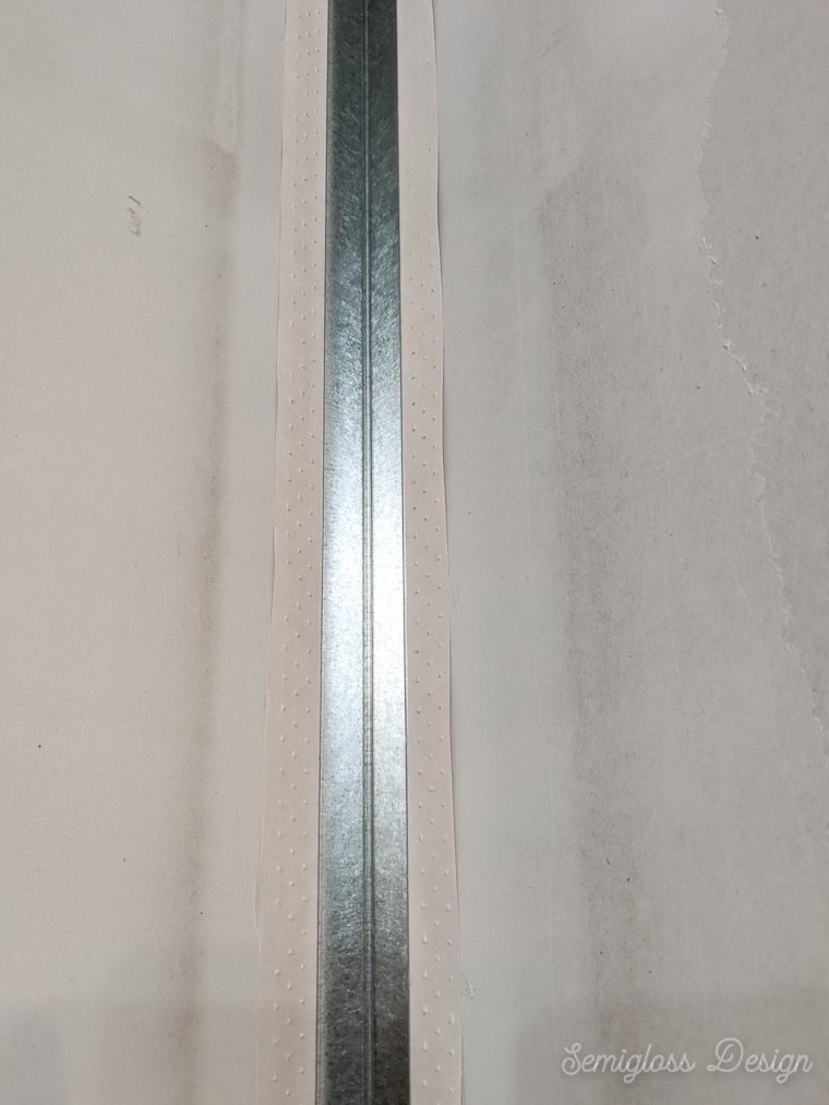 using a metal edge for corners