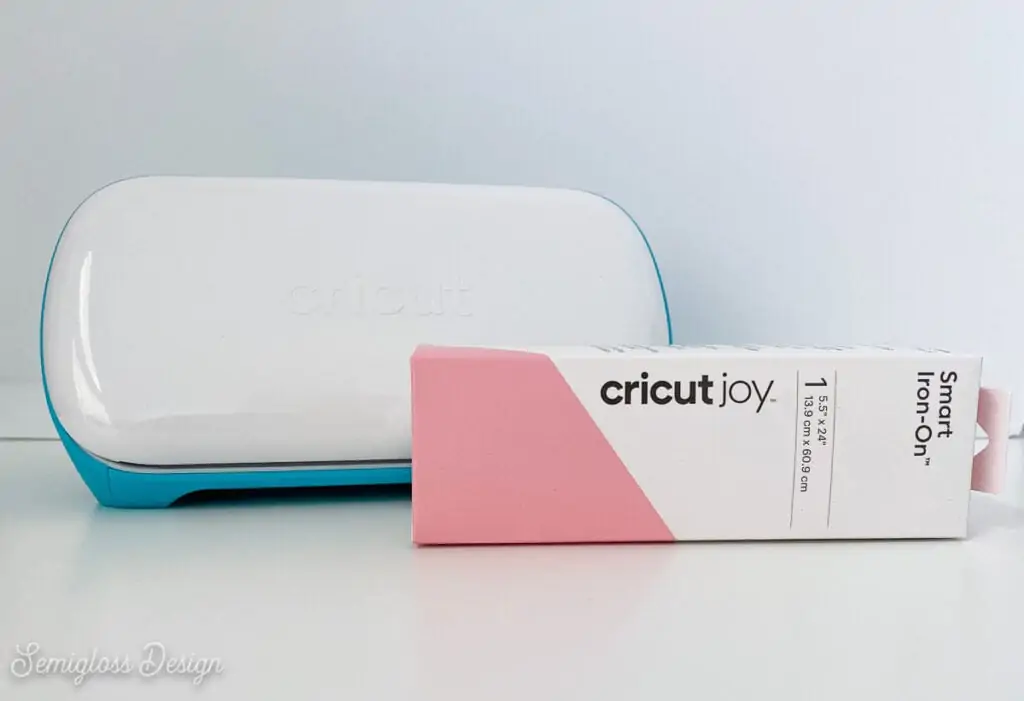 Cricut Joy smart iron-on vinyl