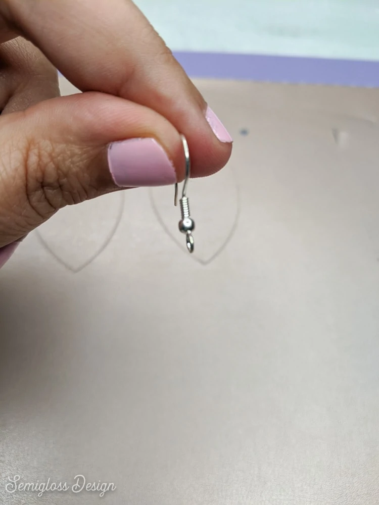 earring hole facing sideways