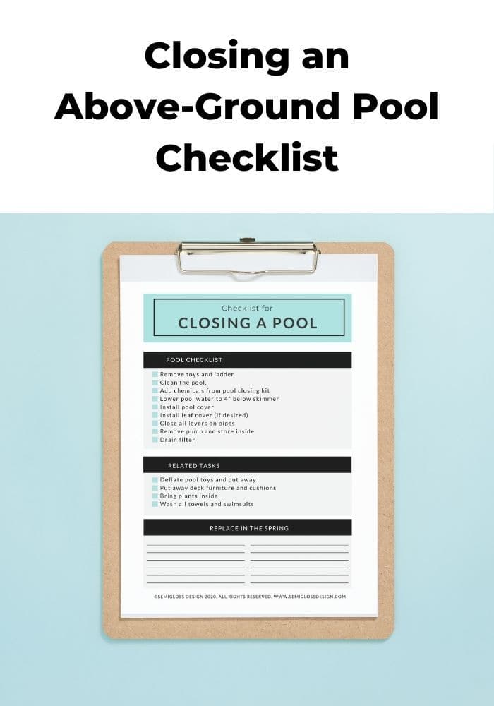 mock up of clipboard with pool closing checklist