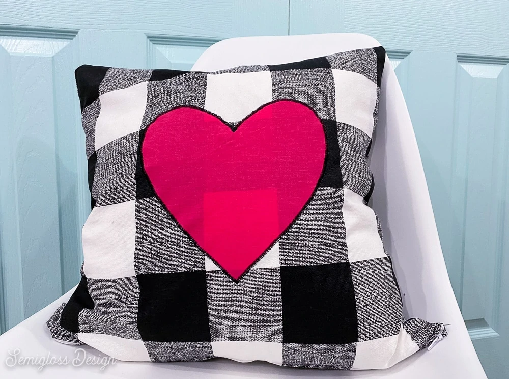 How to Applique: Easy Heart Pillow