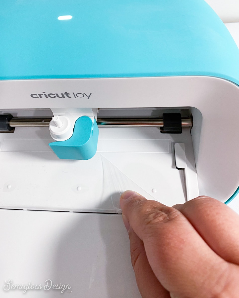 removing clear sticker on cricut joy
