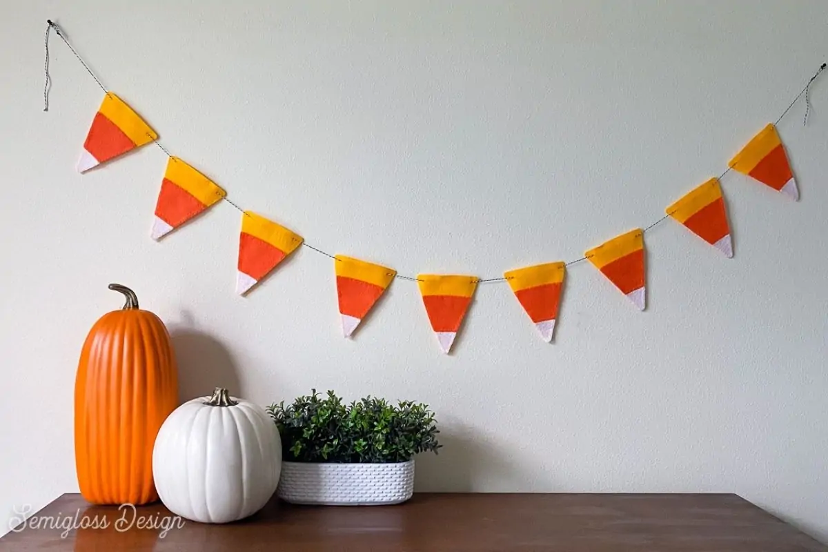 Easy to Make Felt Candy Corn Banner