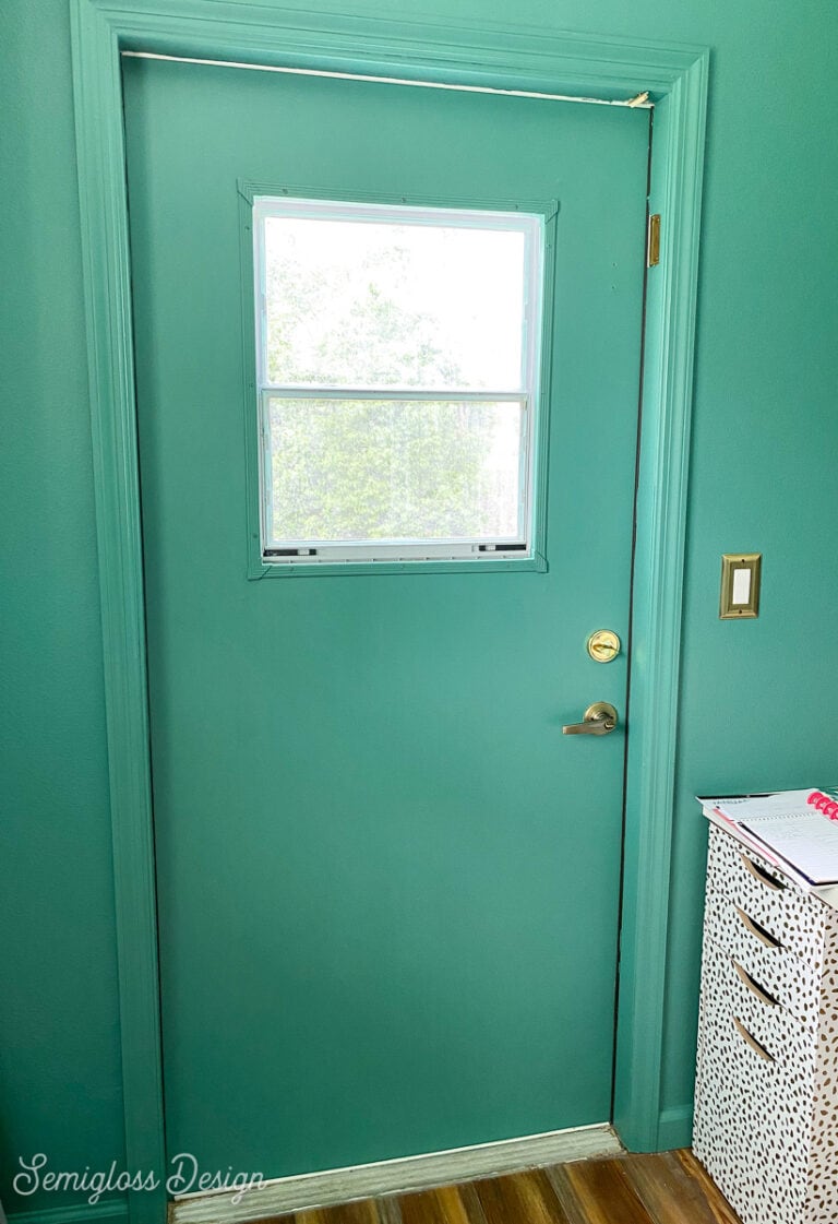 how to paint metal doors white