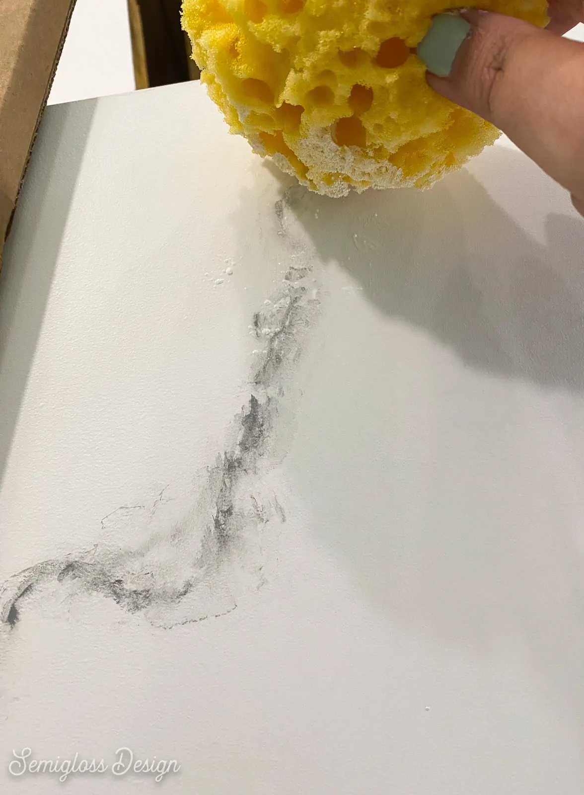 adding white sponge texture to marble