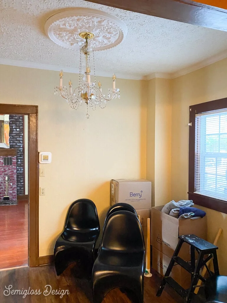 dining area in old house