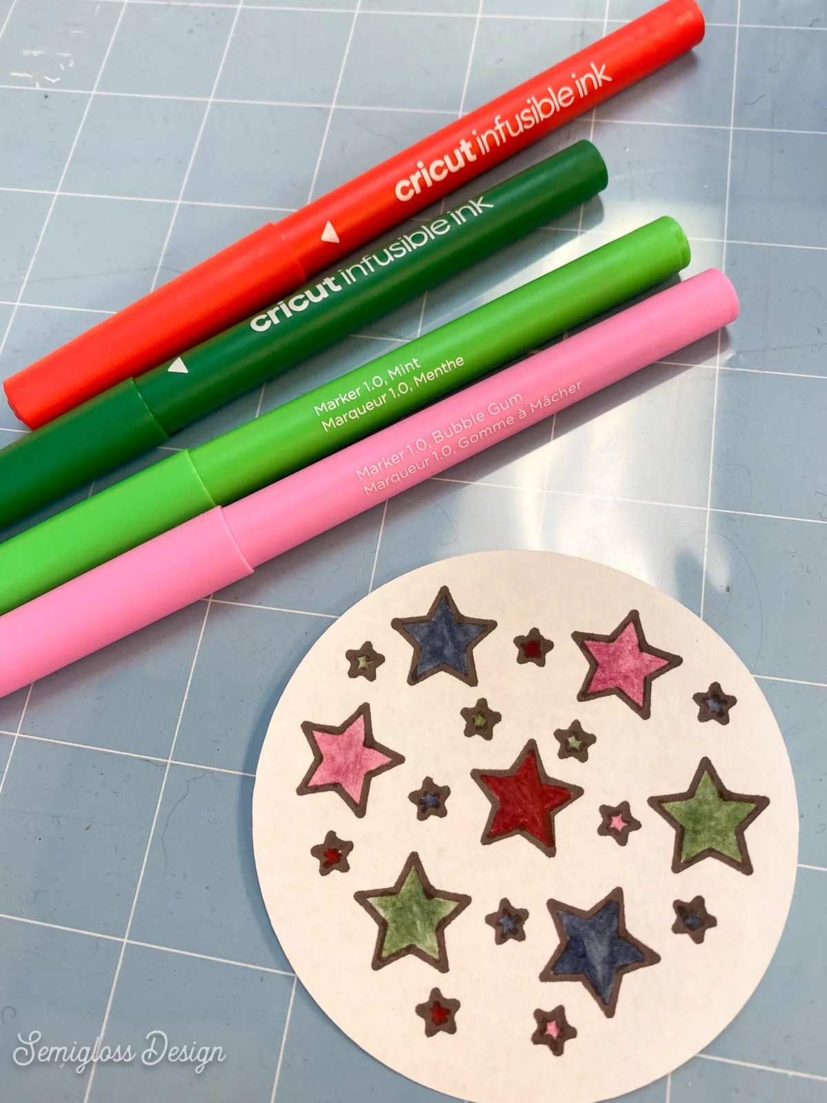 colored star design and infusible ink markers