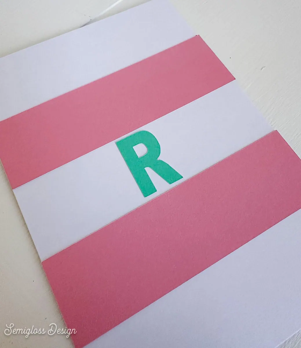 placing letters in middle of card