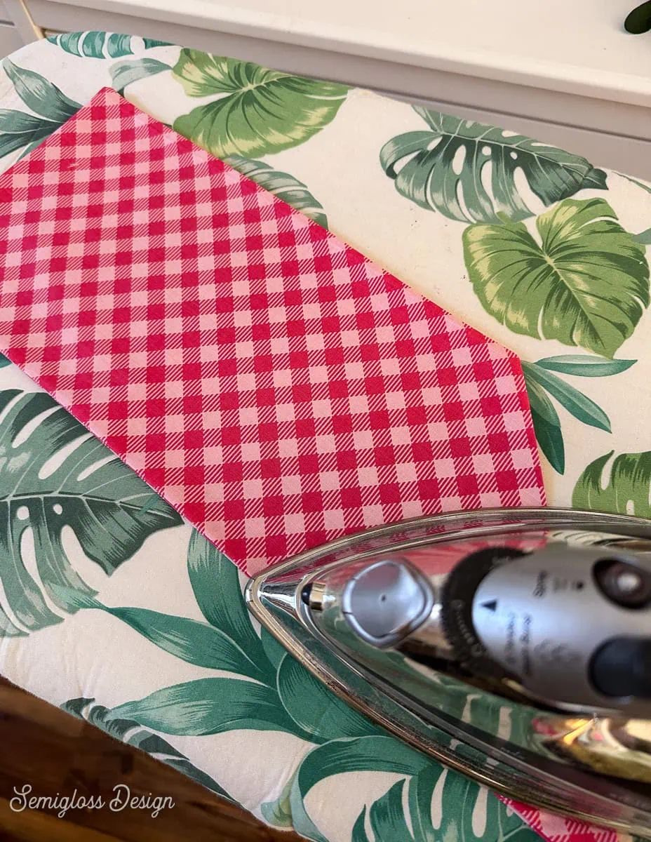 ironing fabric bow pieces