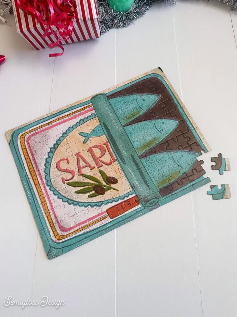 sardine puzzle printed with a uv printer