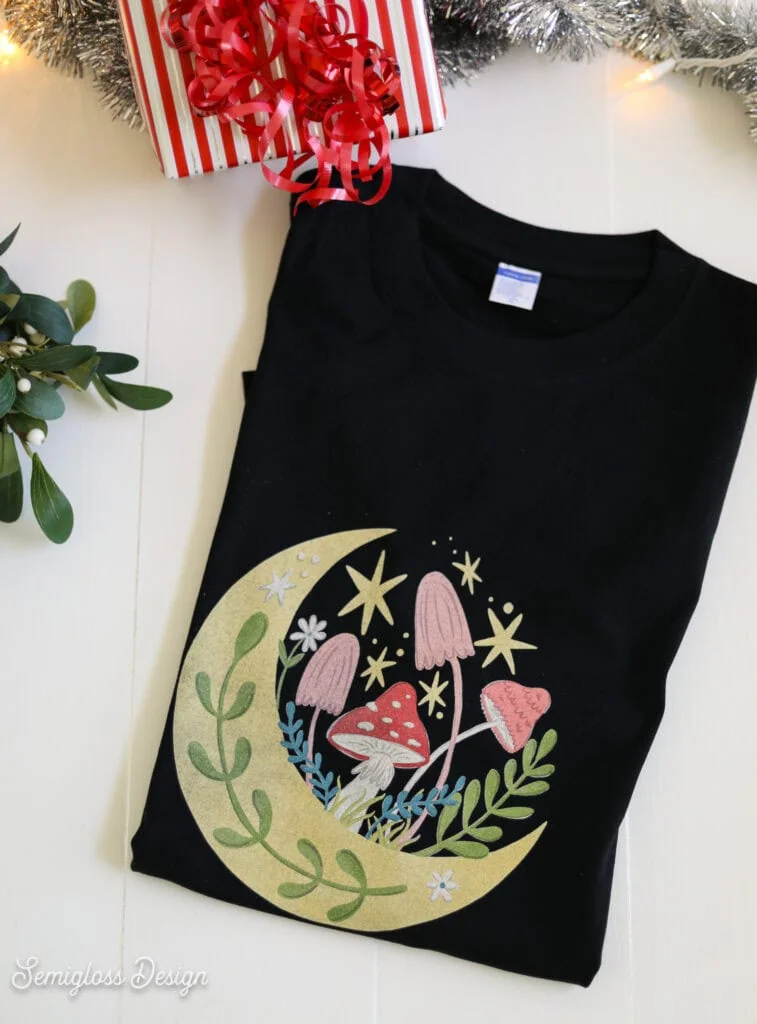 t-shirt with moon and mushroom art
