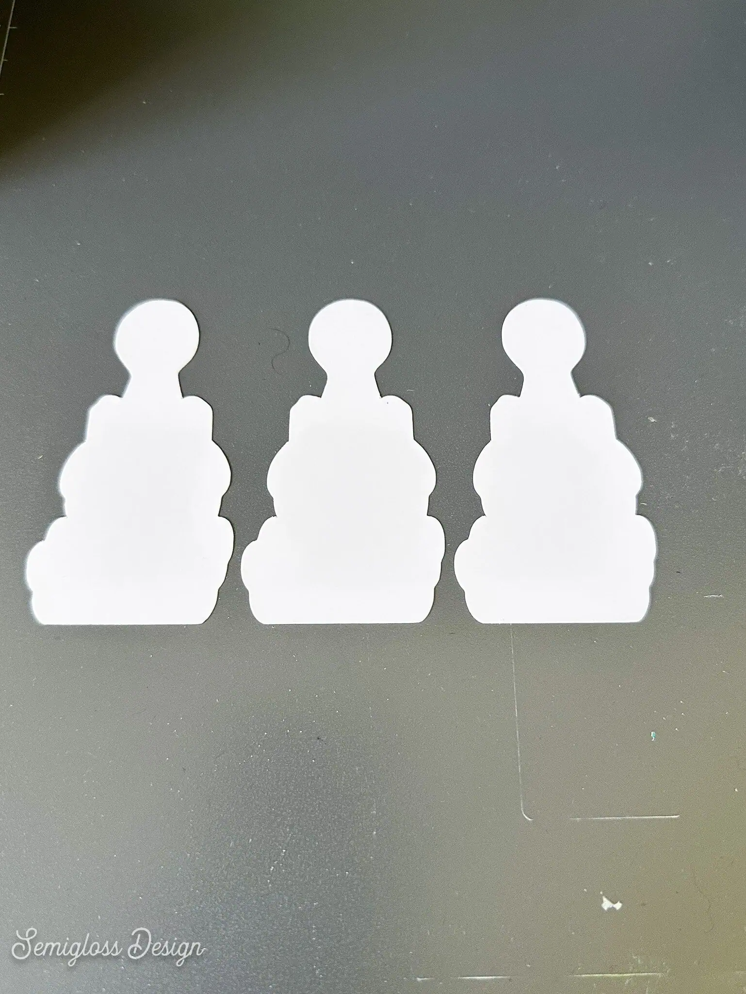 goose outlines for stickers on xTool O1 Omni baseplate